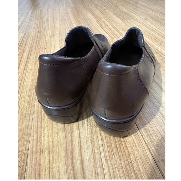 THOM McAN Dress Shoes Deidre Women's Sz 9 Brown Leather Loafer Casual Slip-on - Picture 4 of 10